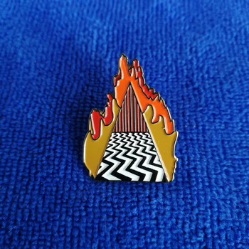 Twin Peaks Pin Dougie Jones Szerencse Amulett, mely A Vörös Szoba & Mr Jackpot Helló